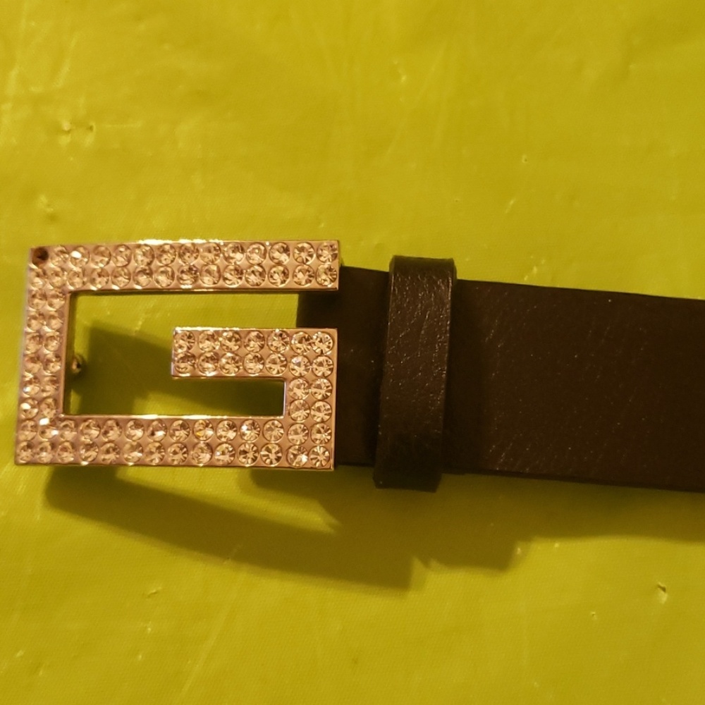 Guess black leather  belt